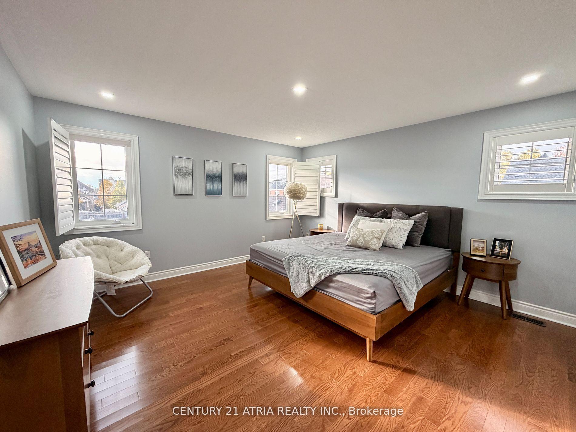 Photo 17 of 14 West Normandy Drive, Markham, Cornell — HOMEH