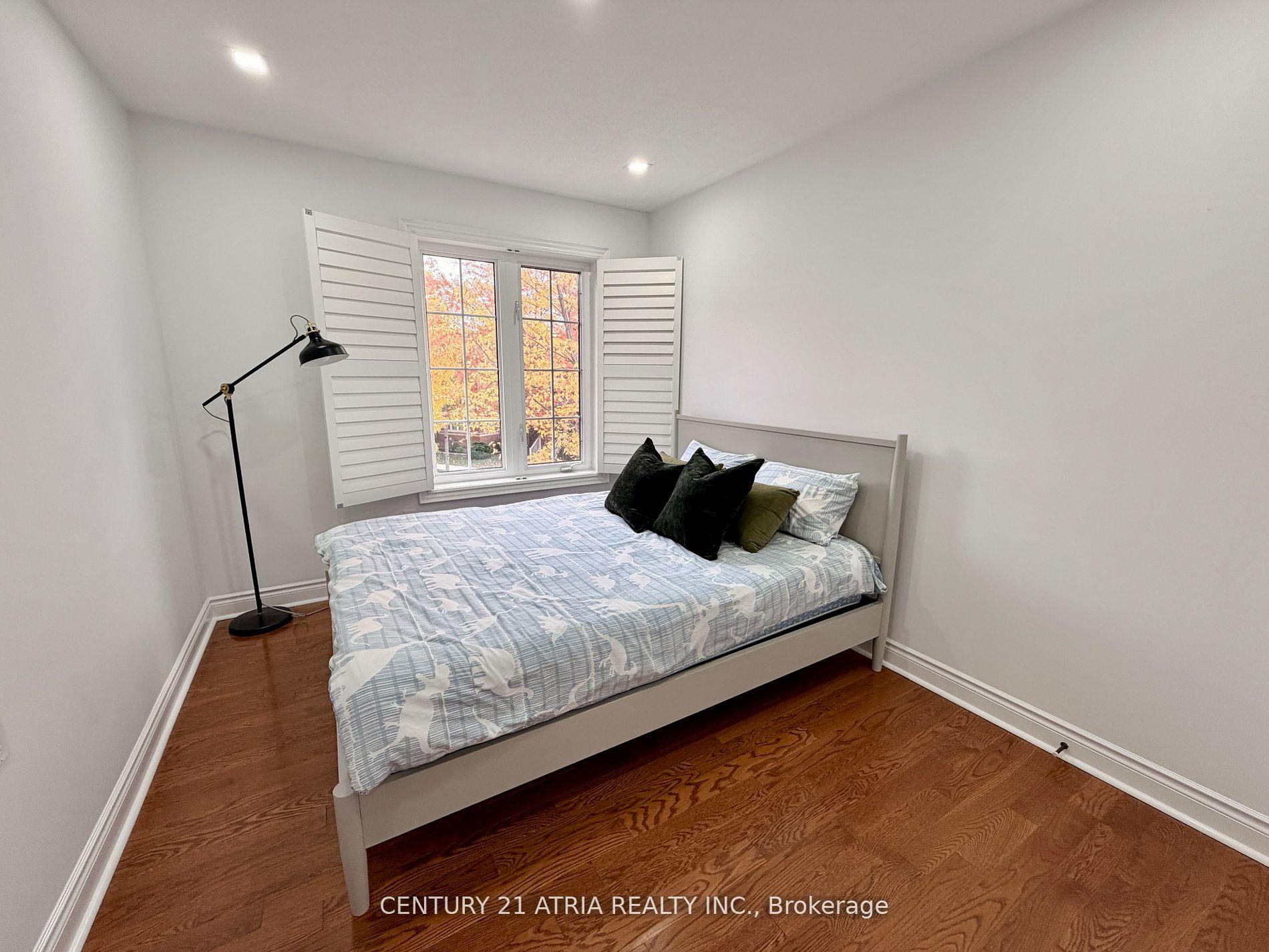 Photo 26 of 14 West Normandy Drive, Markham, Cornell — HOMEH
