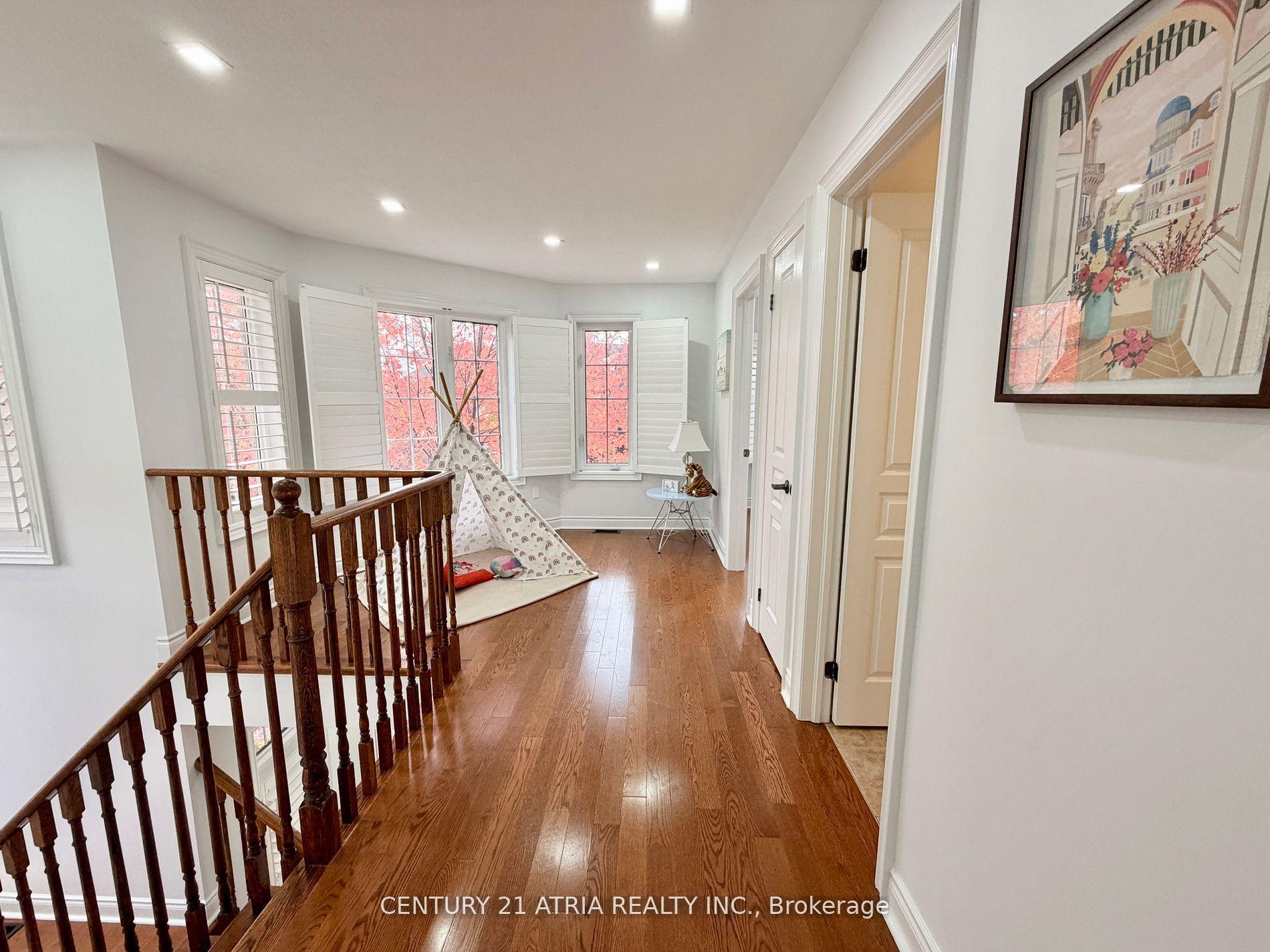 Photo 27 of 14 West Normandy Drive, Markham, Cornell — HOMEH