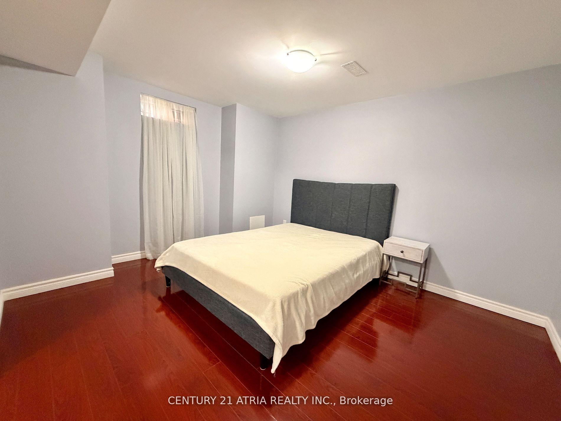 Photo 31 of 14 West Normandy Drive, Markham, Cornell — HOMEH