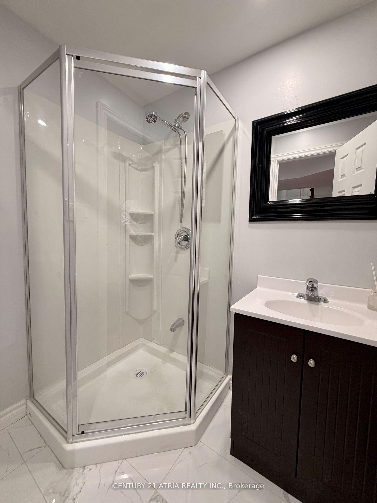 Photo 34 of 14 West Normandy Drive, Markham, Cornell — HOMEH