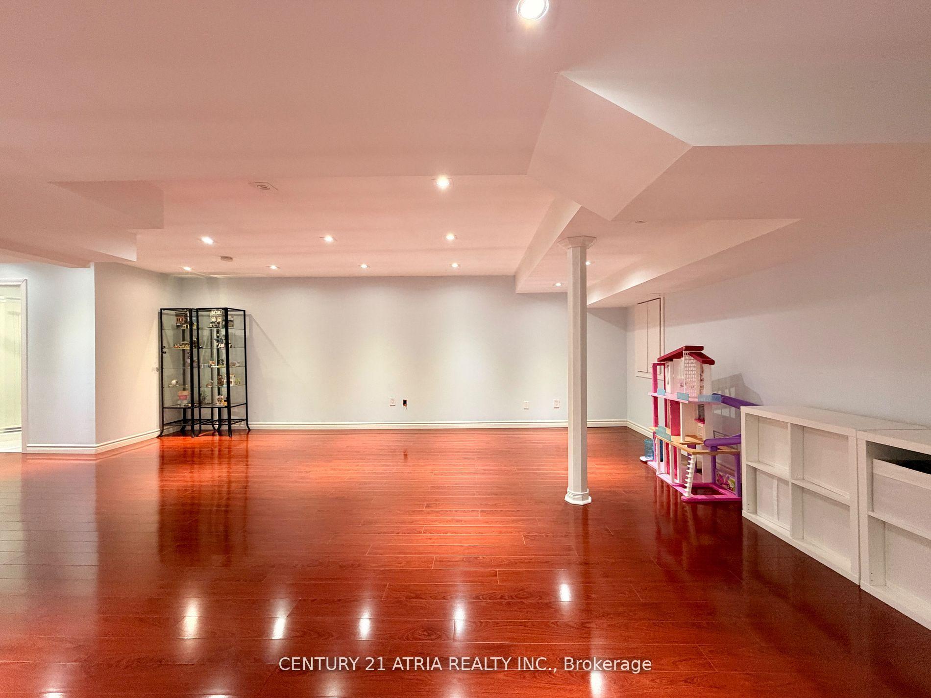 Photo 38 of 14 West Normandy Drive, Markham, Cornell — HOMEH