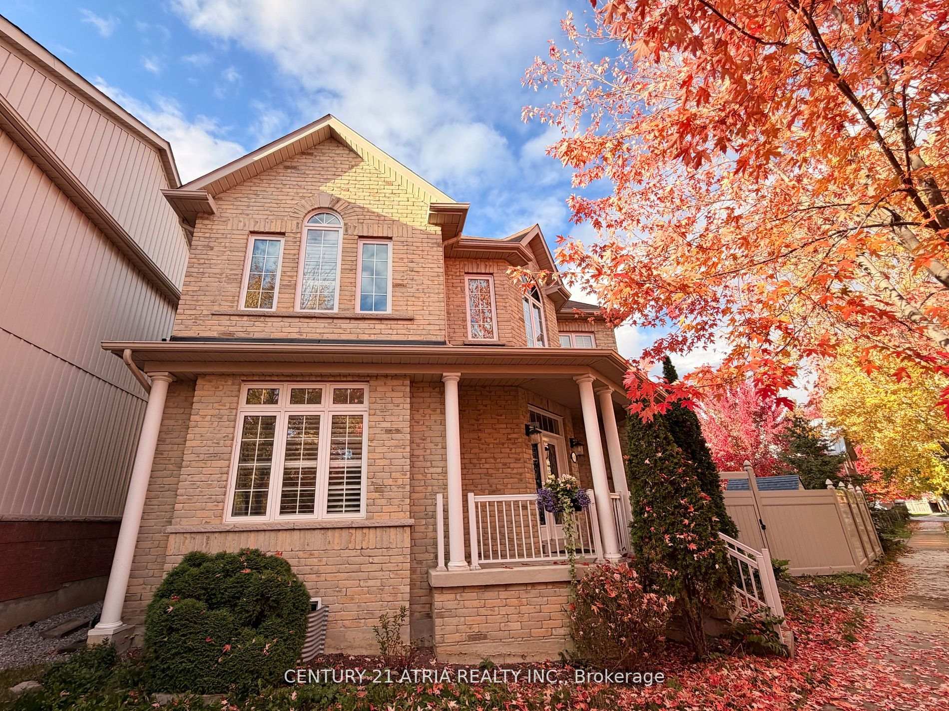 Photo 43 of 14 West Normandy Drive, Markham, Cornell — HOMEH