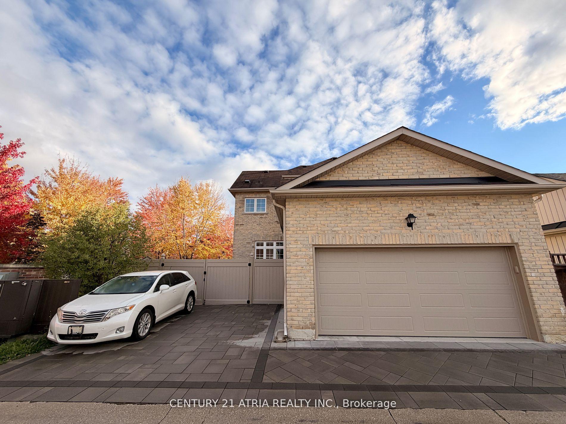 Photo 44 of 14 West Normandy Drive, Markham, Cornell — HOMEH