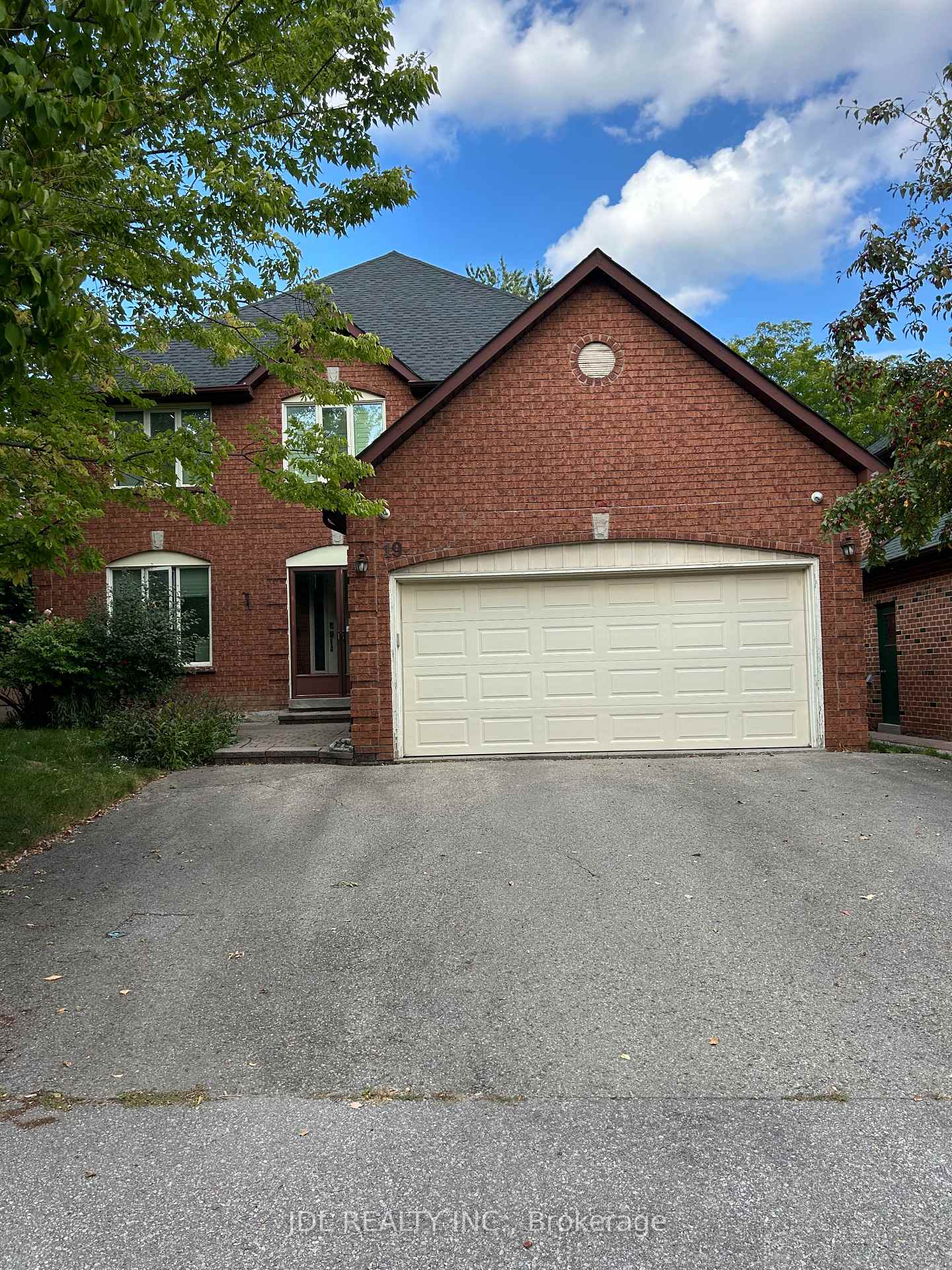 Photo 1 of Unit Unit A, 19 Prince Edward Blvd, Markham, Thornhill — HOMEH