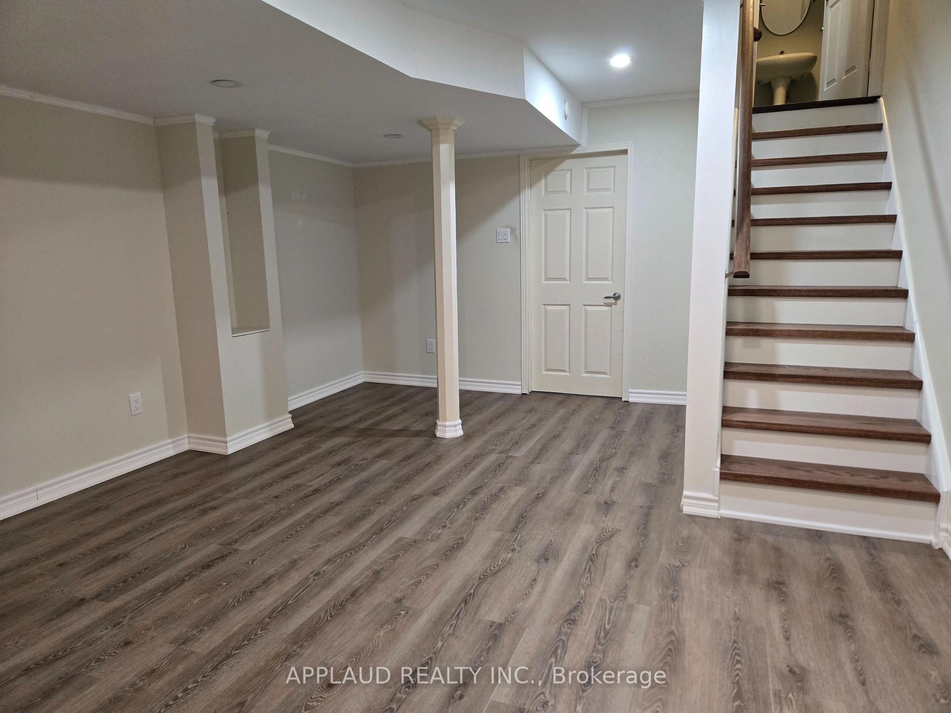 Photo 13 of 27 Bur Oak Avenue, Markham, Berczy — HOMEH