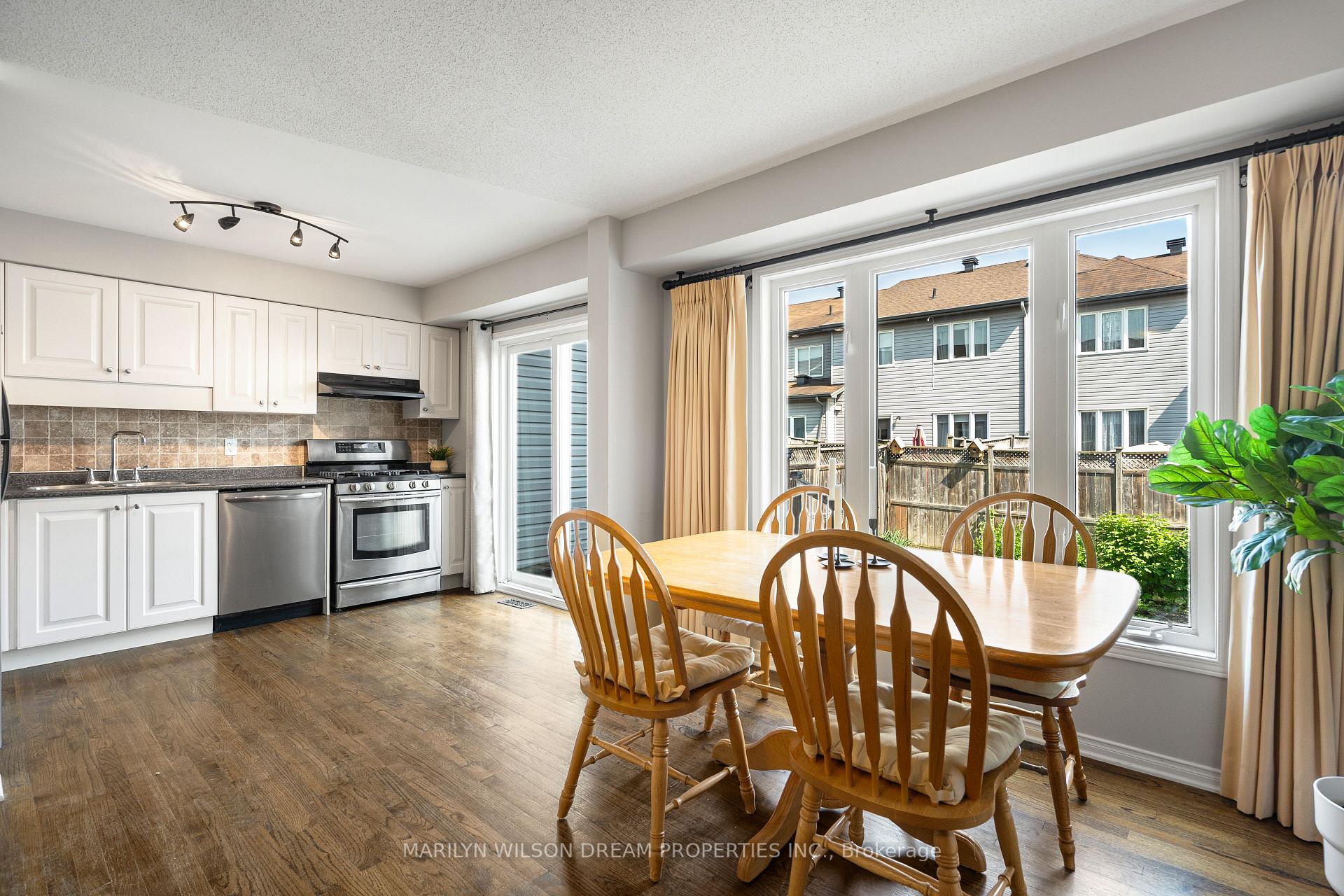 Photo 9 of 227 Opus Street, Ottawa, Kanata - Emerald Meadows/Trailwest — HOMEH