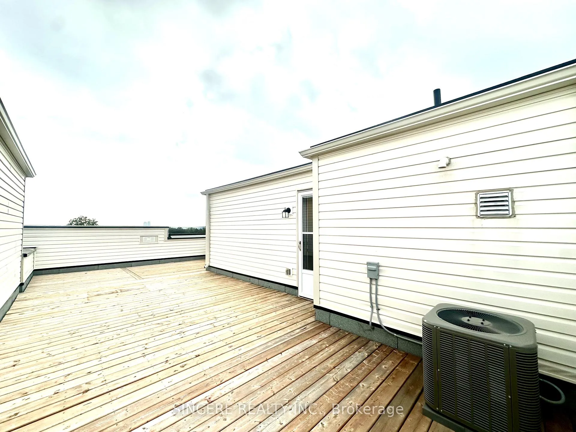 Photo 25 of 127 Markland Street, Markham, Cachet — HOMEH