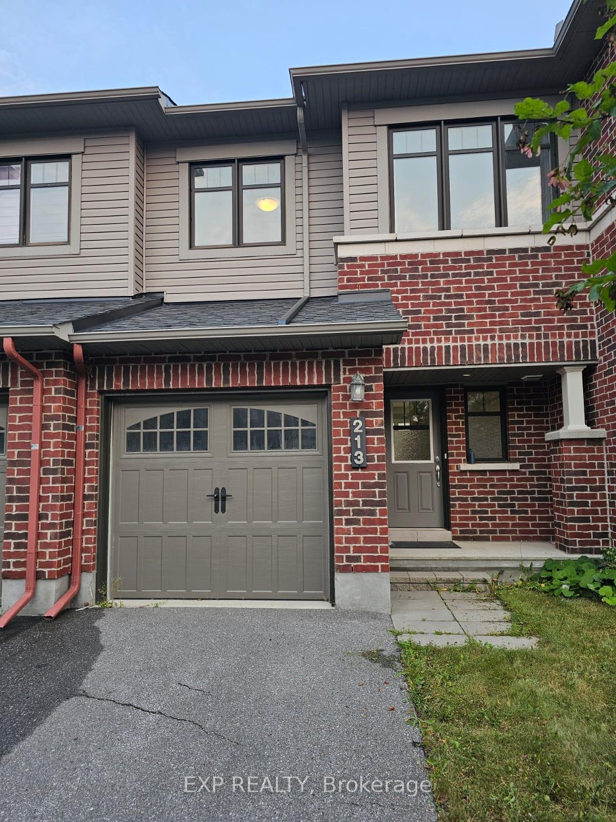 Front of 213 Halyard Way