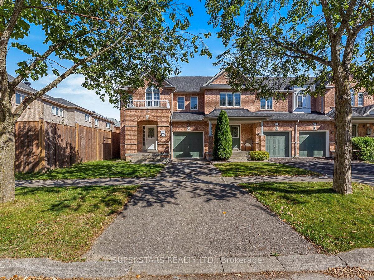 Photo 2 of 43 Cathmar Drive, Markham, Greensborough — HOMEH