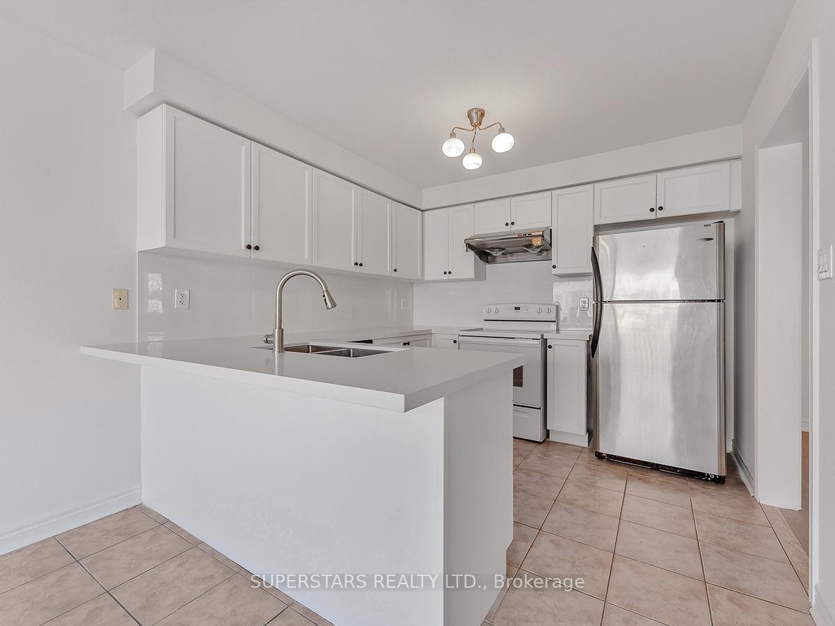 Photo 7 of 43 Cathmar Drive, Markham, Greensborough — HOMEH