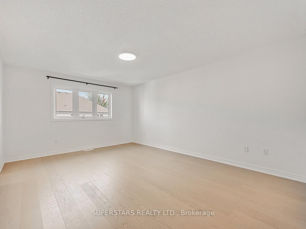 Photo 11 of 43 Cathmar Drive, Markham, Greensborough — HOMEH