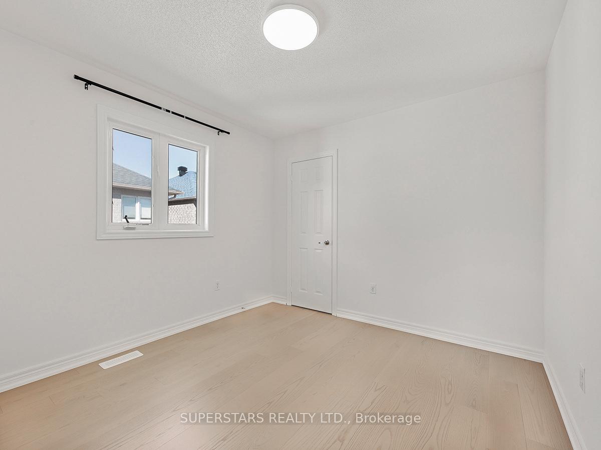 Photo 17 of 43 Cathmar Drive, Markham, Greensborough — HOMEH