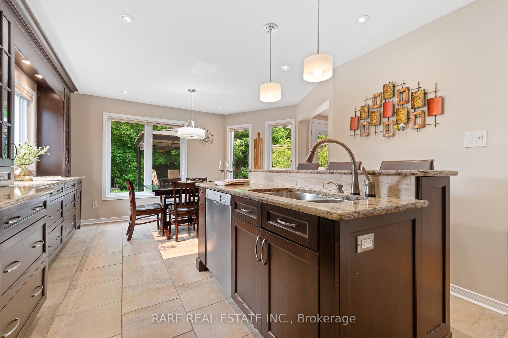 Photo 12 of 66 Allenby Road, Ottawa, Kanata - Morgan's Grant/South March — HOMEH