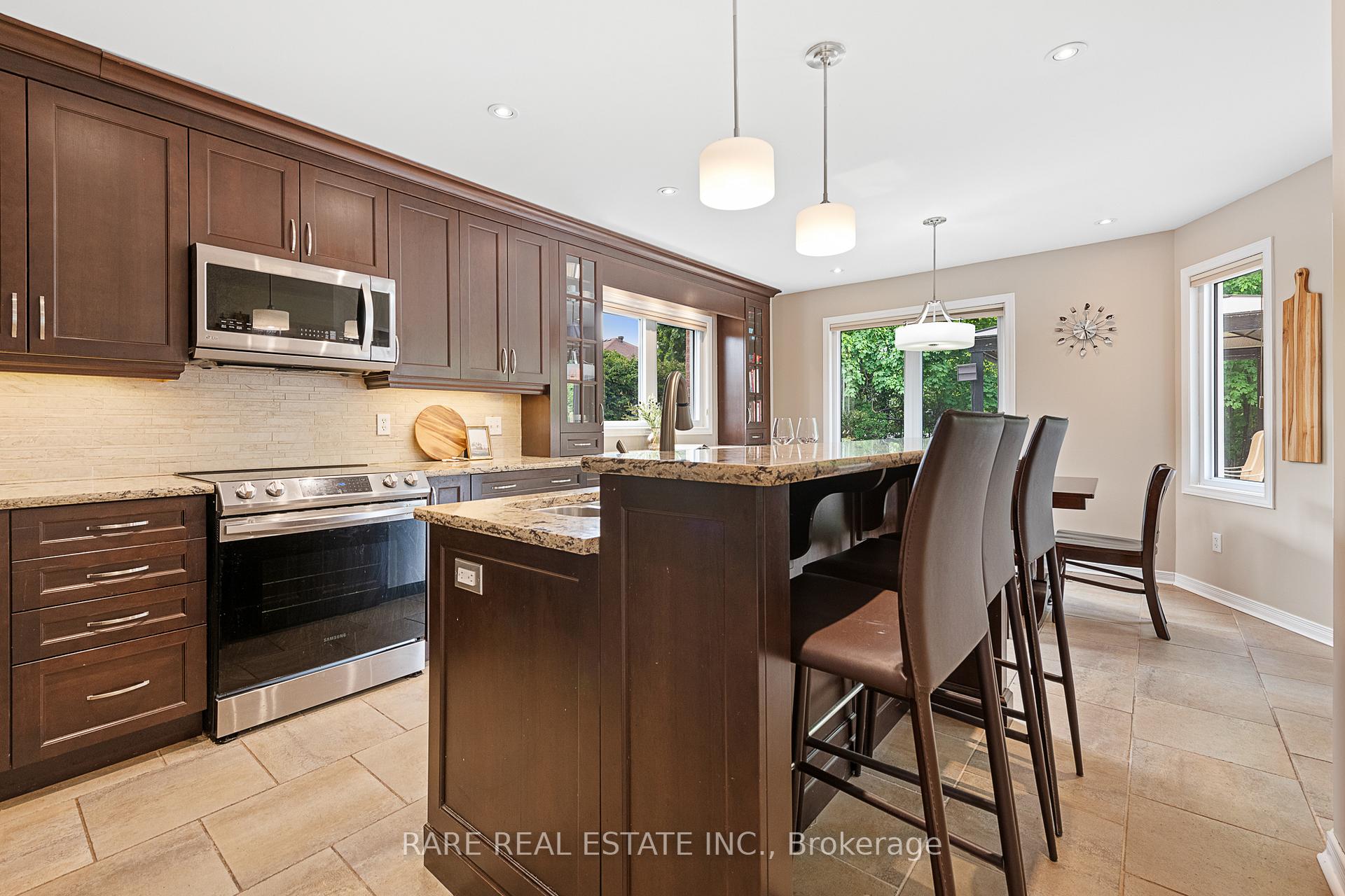 Photo 13 of 66 Allenby Road, Ottawa, Kanata - Morgan's Grant/South March — HOMEH