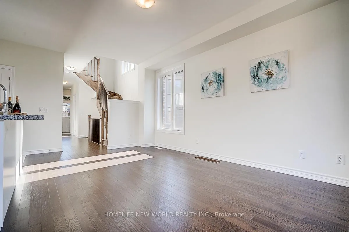 Photo 8 of 4 Freeman Williams Street, Markham, Angus Glen — HOMEH