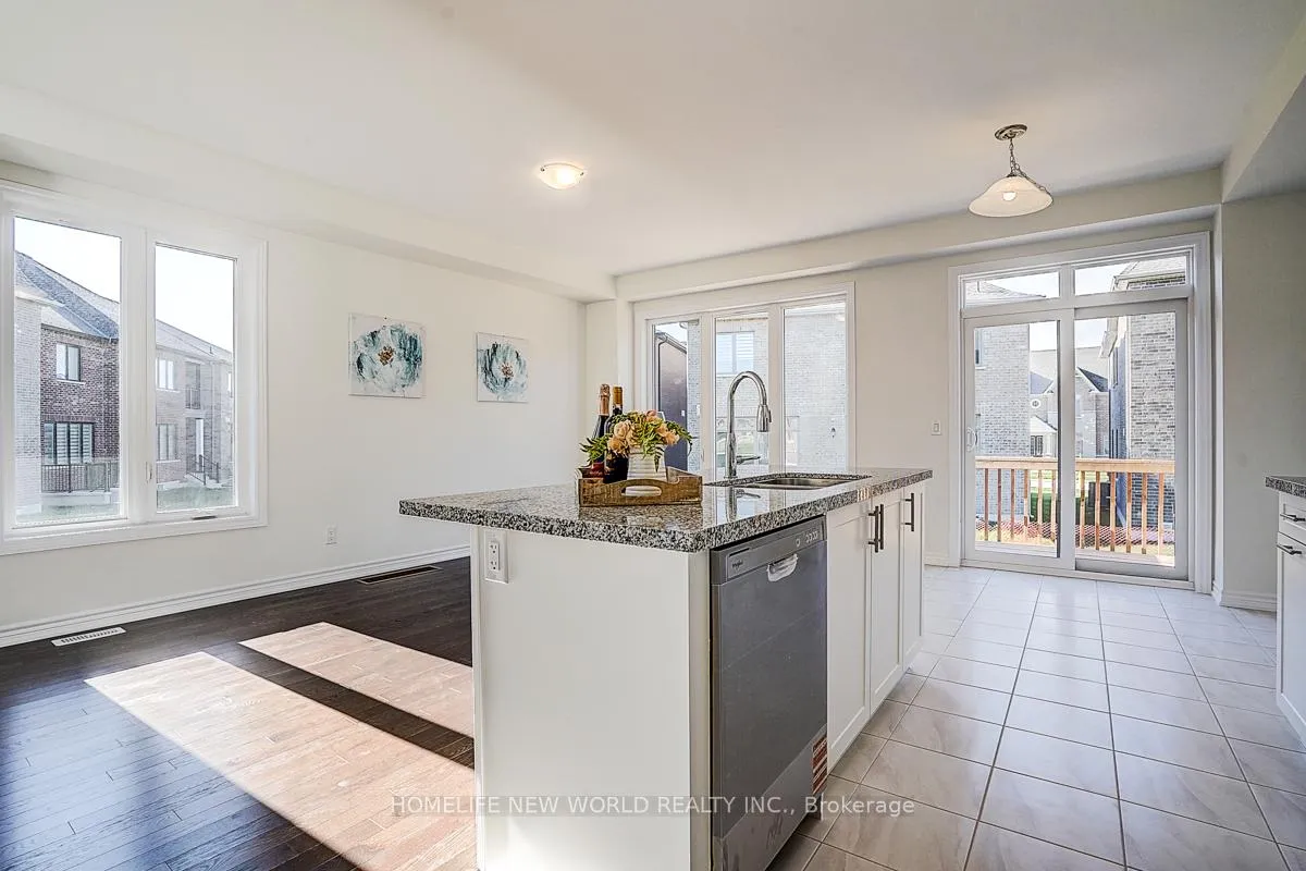 Photo 17 of 4 Freeman Williams Street, Markham, Angus Glen — HOMEH