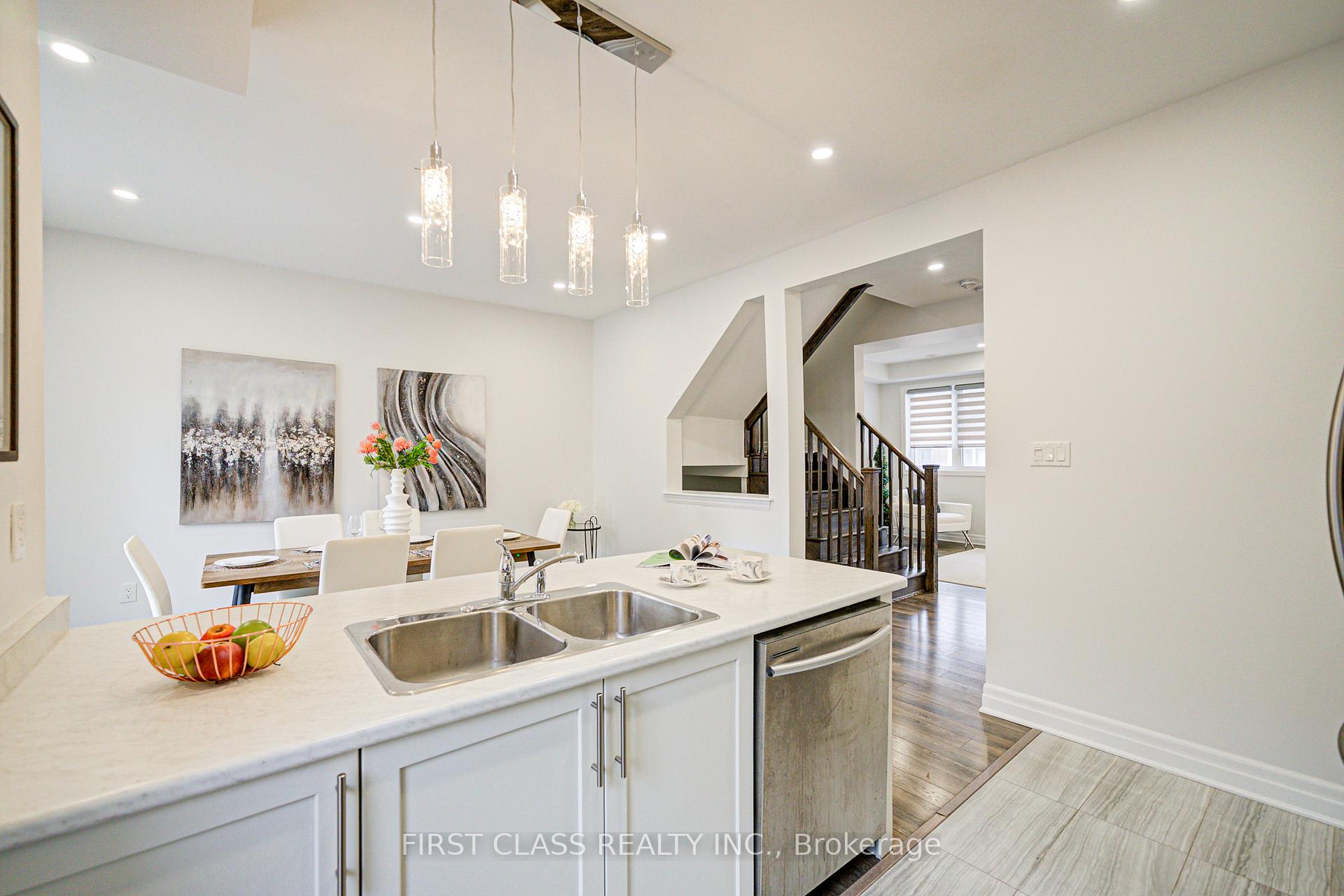Photo 11 of 15 Thomas Swanson Street, Markham, Cornell — HOMEH
