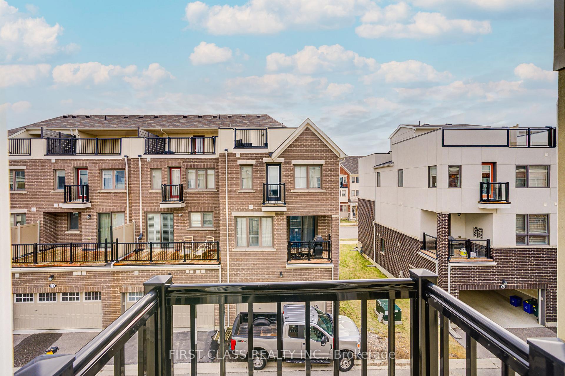 Photo 23 of 15 Thomas Swanson Street, Markham, Cornell — HOMEH