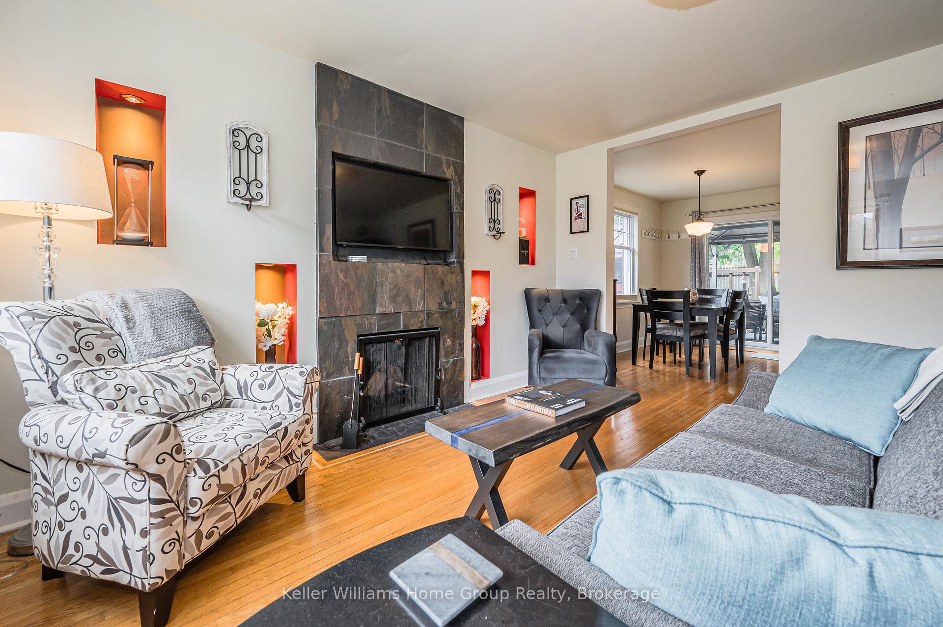 Photo 6 of 48 Dane Street, Kitchener — HOMEH