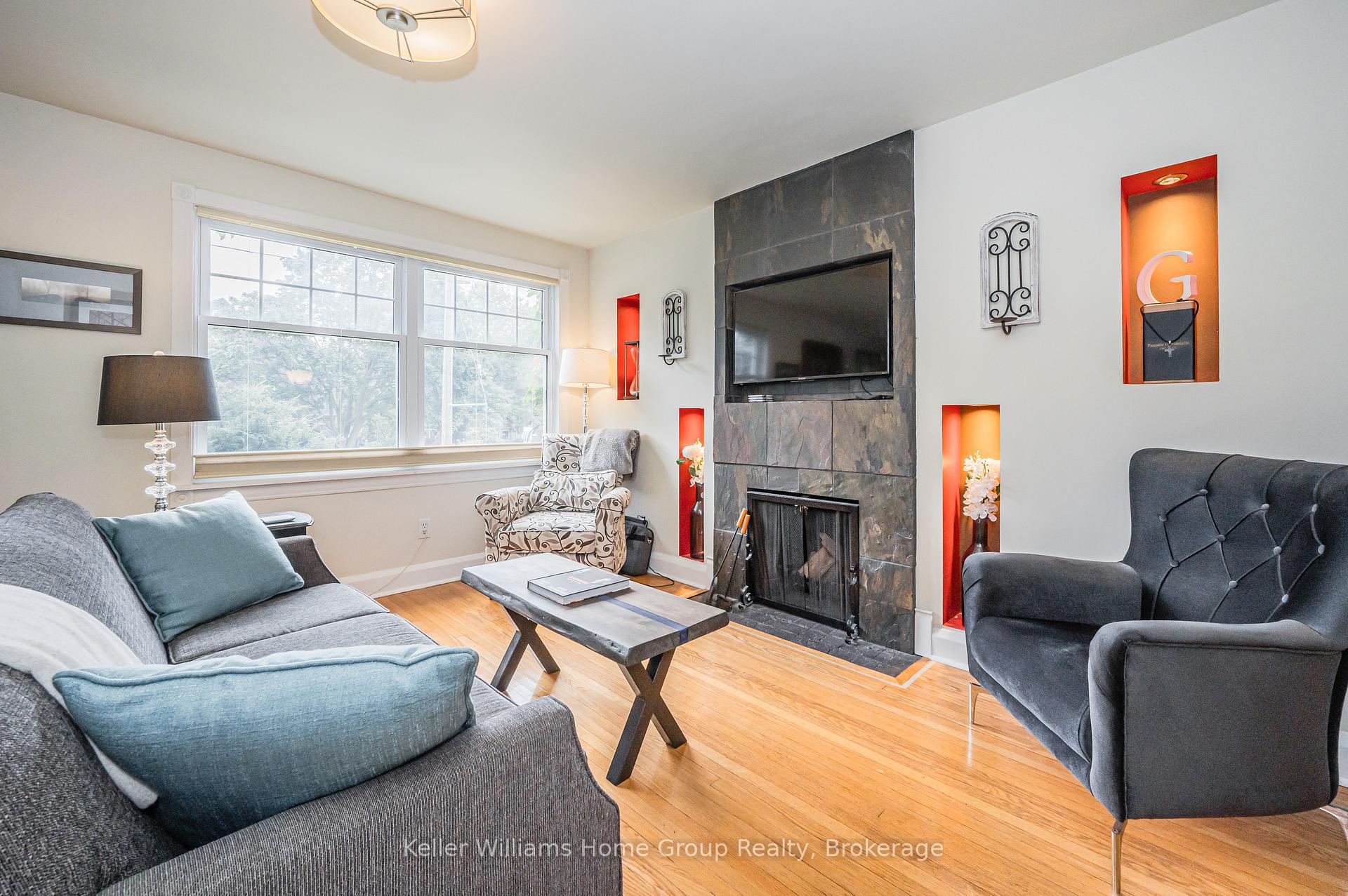 Photo 7 of 48 Dane Street, Kitchener — HOMEH