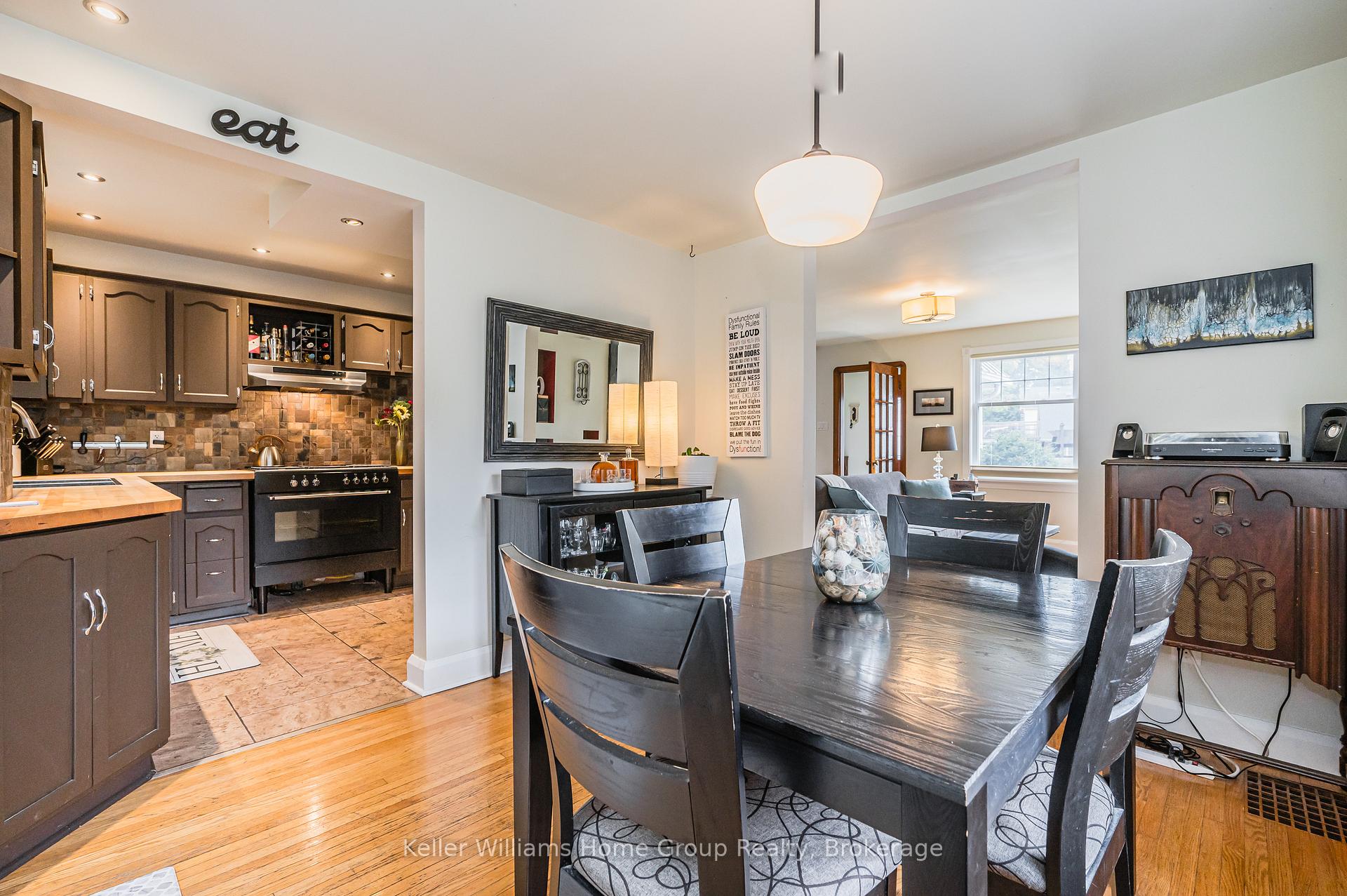 Photo 11 of 48 Dane Street, Kitchener — HOMEH