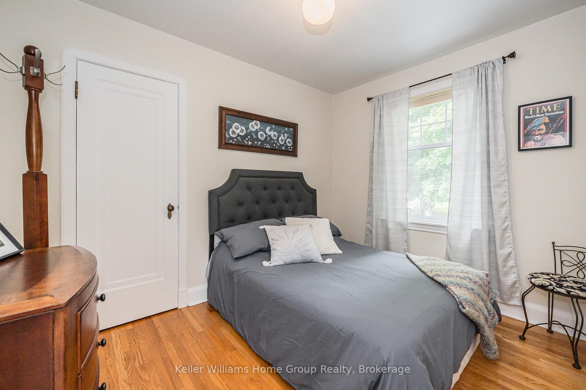 Photo 16 of 48 Dane Street, Kitchener — HOMEH