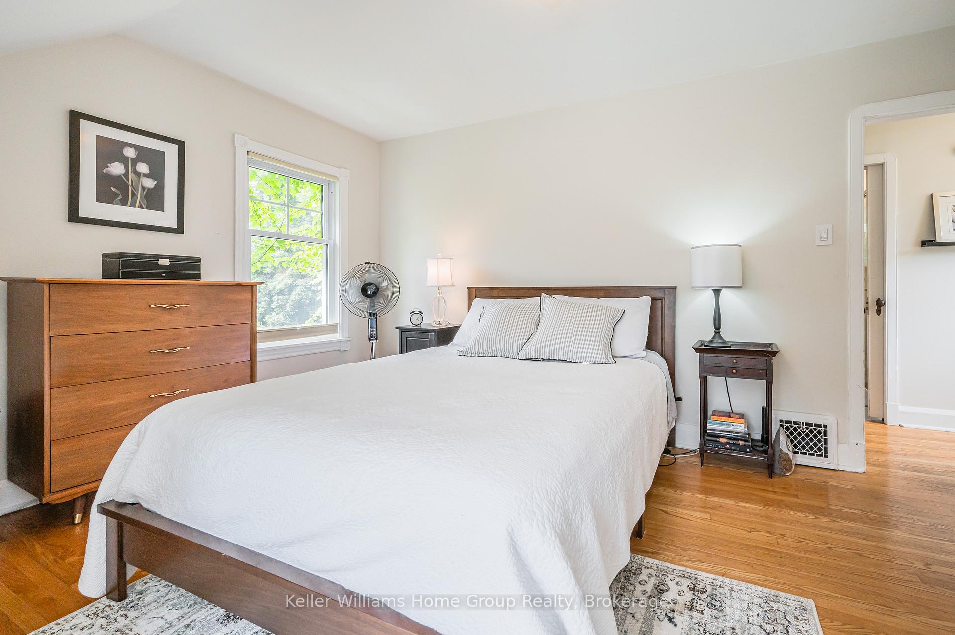 Photo 19 of 48 Dane Street, Kitchener — HOMEH
