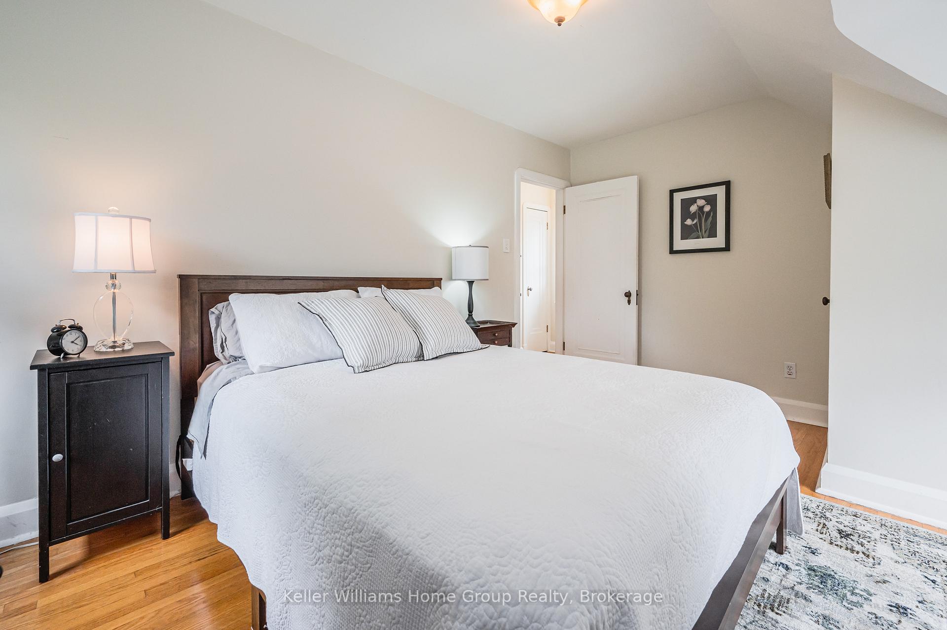Photo 20 of 48 Dane Street, Kitchener — HOMEH
