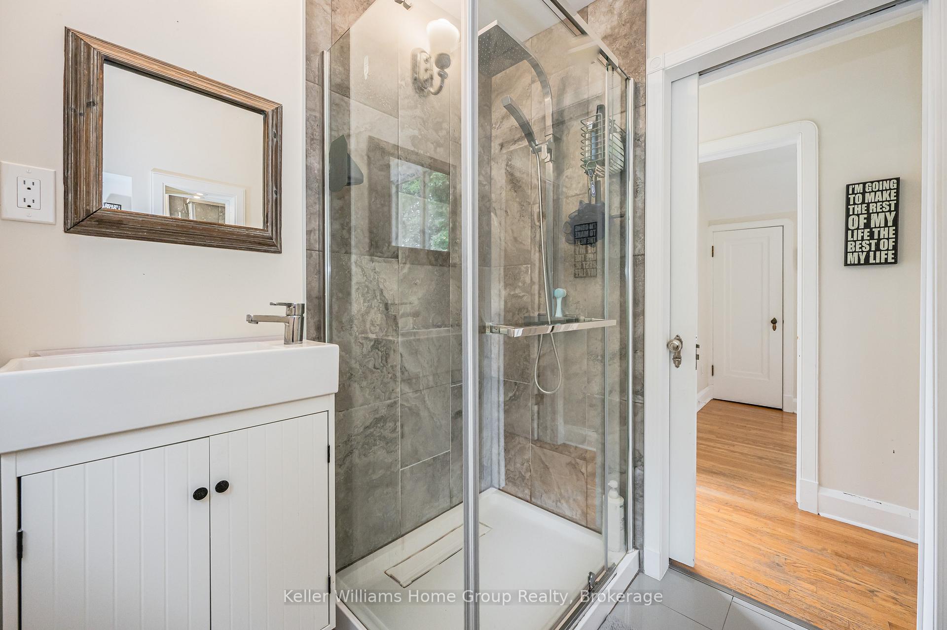 Photo 21 of 48 Dane Street, Kitchener — HOMEH