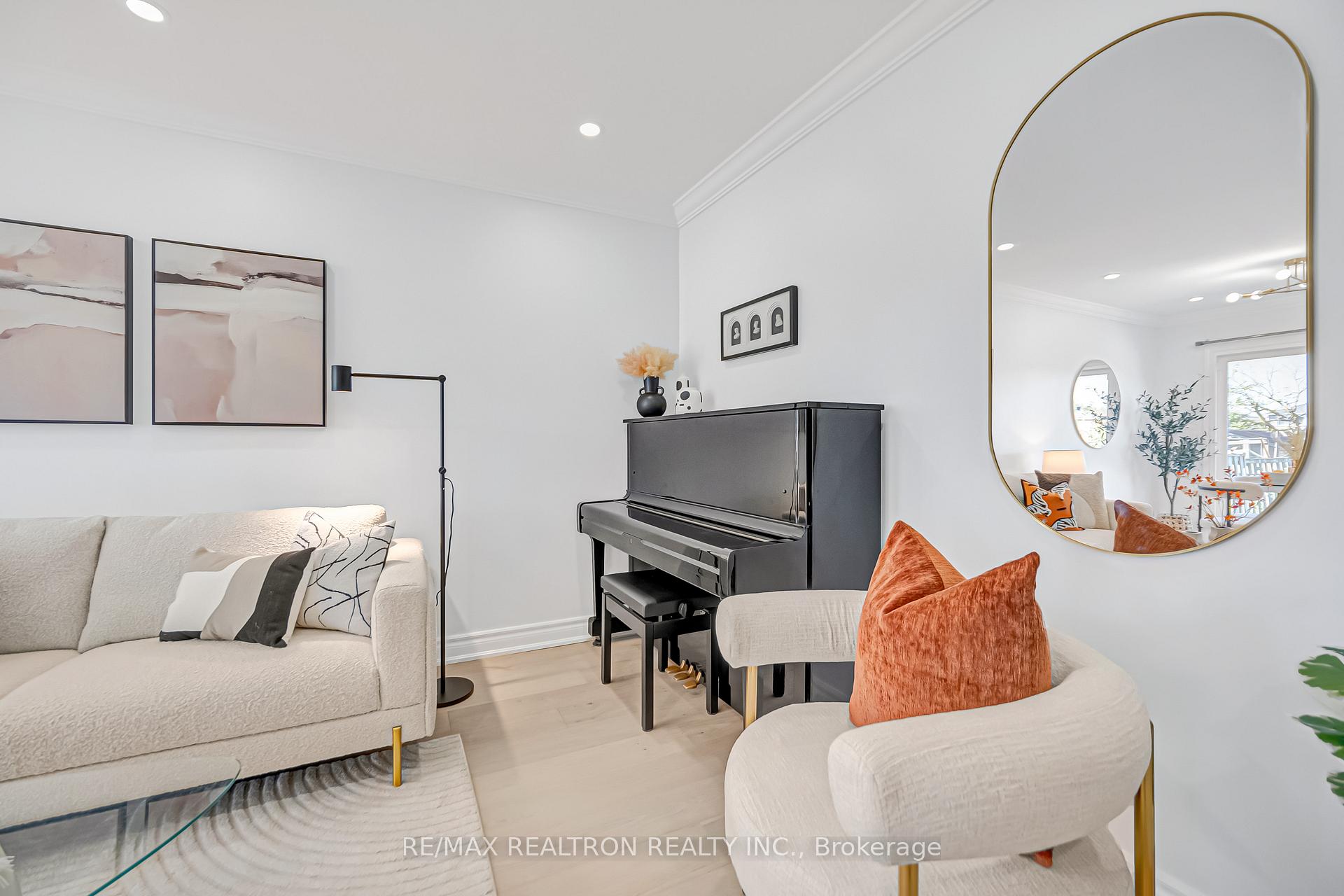 Photo 9 of 33 Chichester Road, Markham, Milliken Mills East — HOMEH