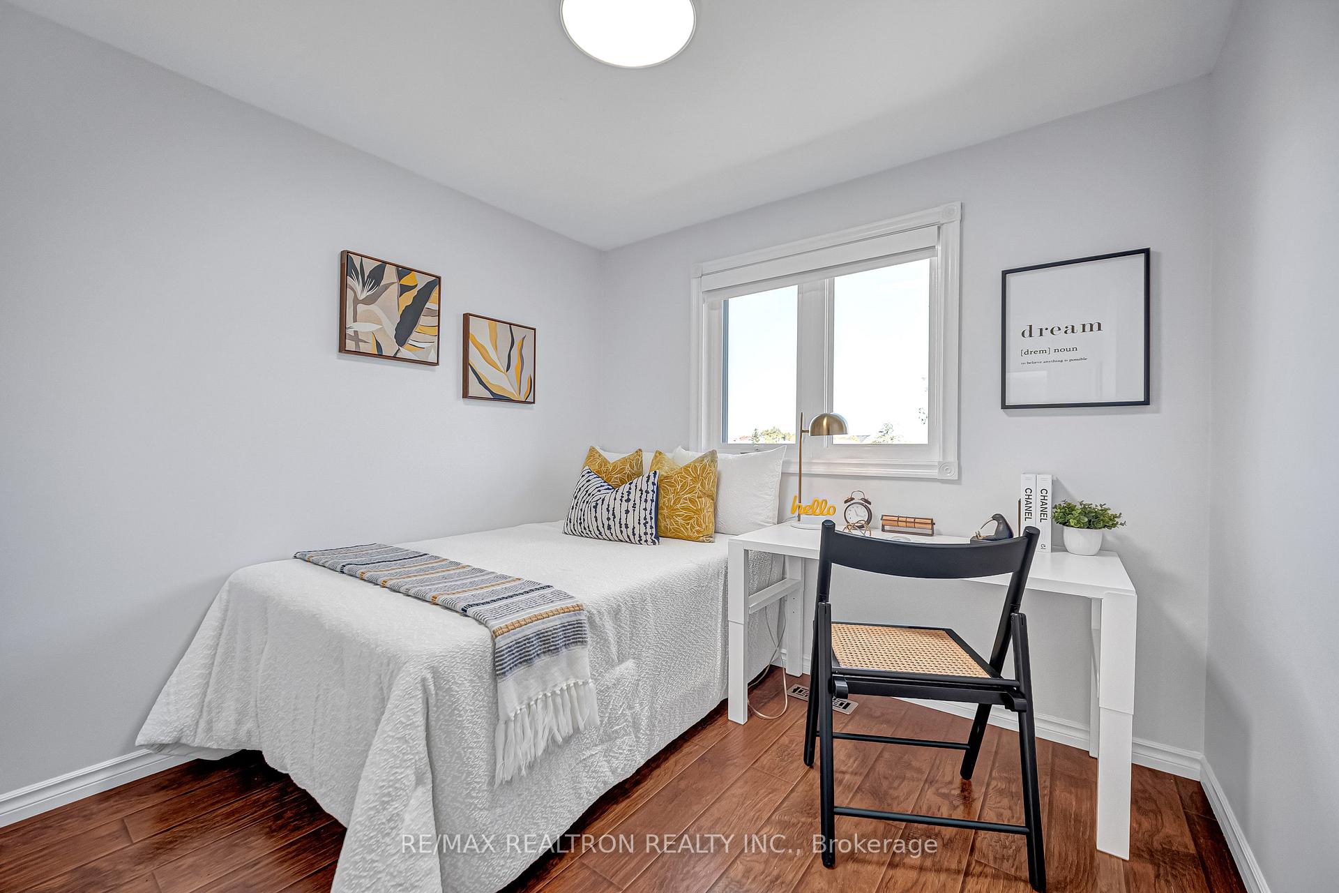 Photo 23 of 33 Chichester Road, Markham, Milliken Mills East — HOMEH
