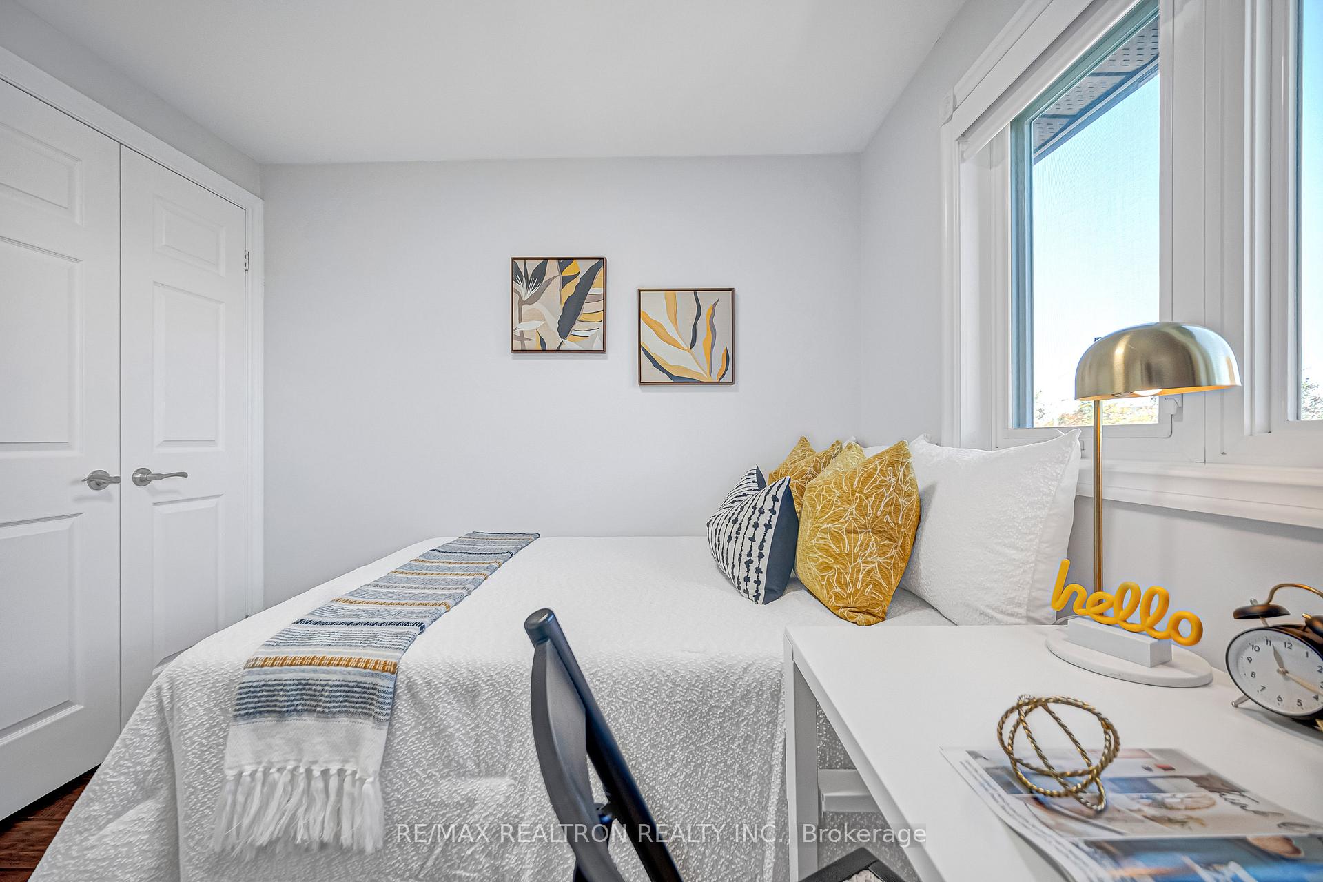 Photo 24 of 33 Chichester Road, Markham, Milliken Mills East — HOMEH