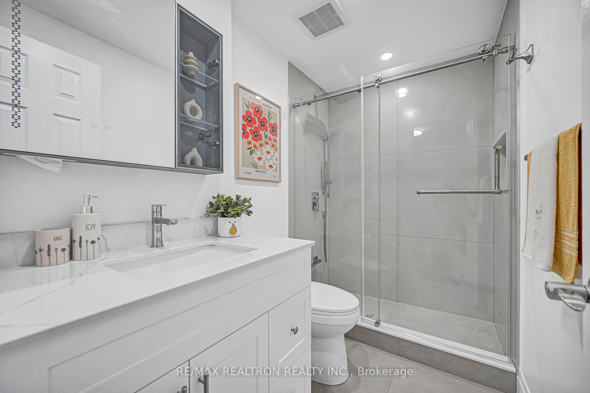 Photo 25 of 33 Chichester Road, Markham, Milliken Mills East — HOMEH