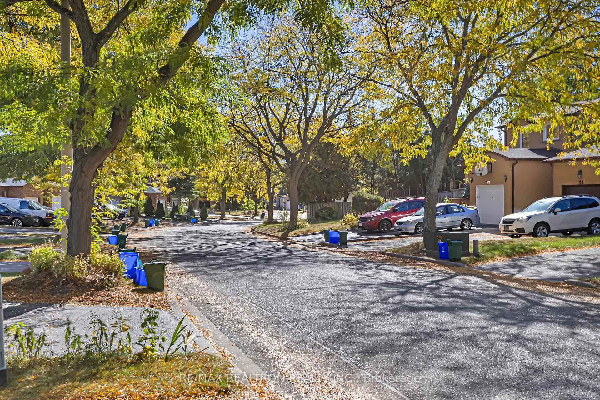Photo 33 of 33 Chichester Road, Markham, Milliken Mills East — HOMEH