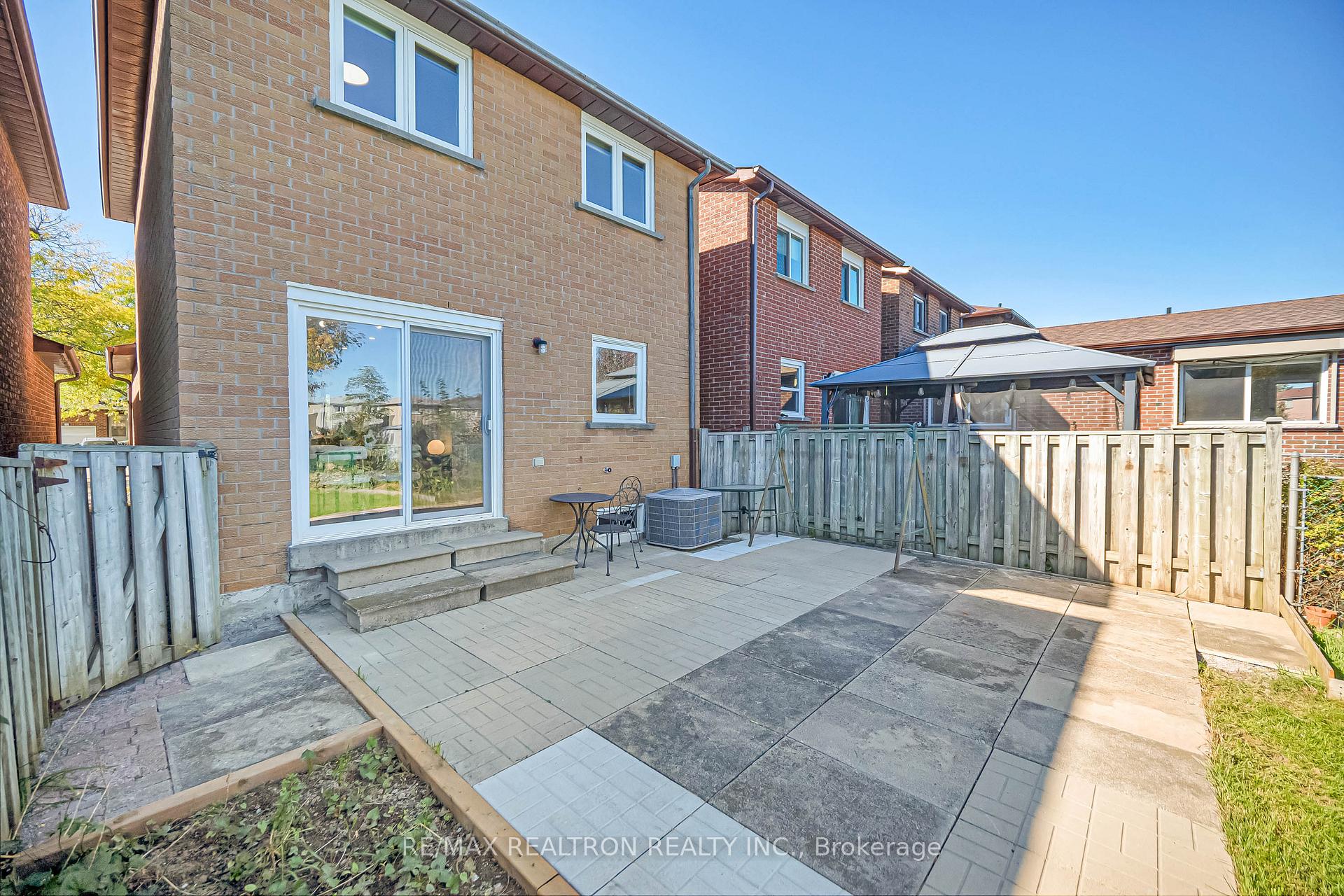 Photo 35 of 33 Chichester Road, Markham, Milliken Mills East — HOMEH