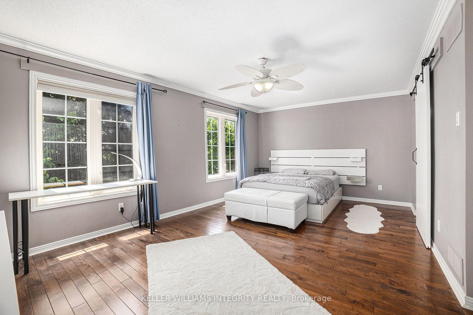 Photo 8 of 41 Milner Downs Crescent, Ottawa, Kanata - Emerald Meadows/Trailwest — HOMEH