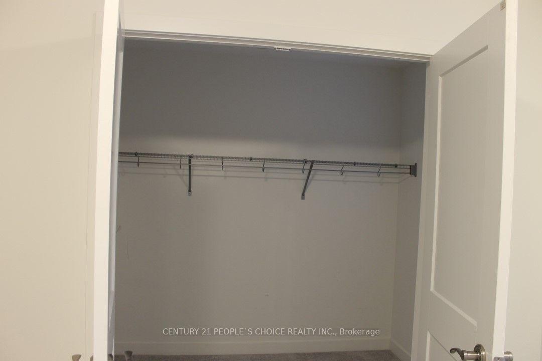 Photo 12 of Unit 27, 110 Fergus Avenue, Kitchener — HOMEH