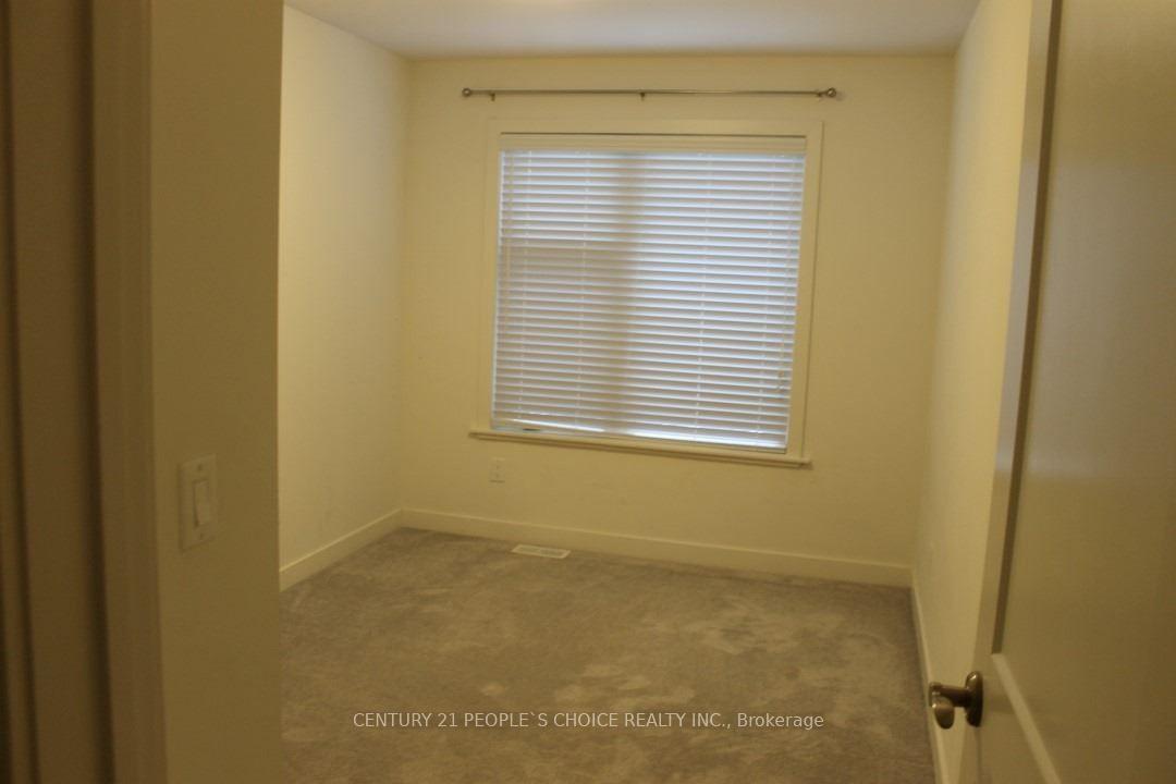 Photo 15 of Unit 27, 110 Fergus Avenue, Kitchener — HOMEH