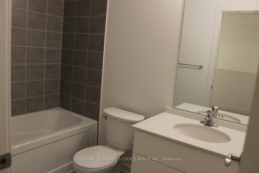 Photo 16 of Unit 27, 110 Fergus Avenue, Kitchener — HOMEH