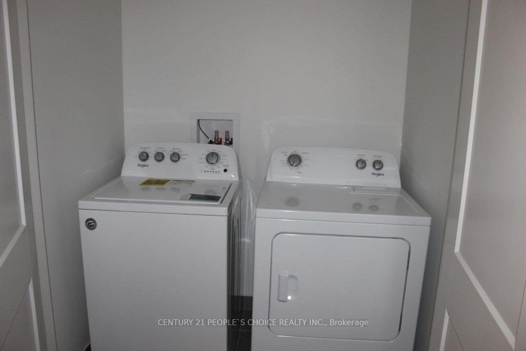 Photo 17 of Unit 27, 110 Fergus Avenue, Kitchener — HOMEH
