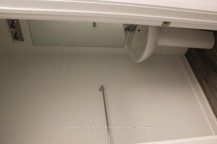 Photo 18 of Unit 27, 110 Fergus Avenue, Kitchener — HOMEH