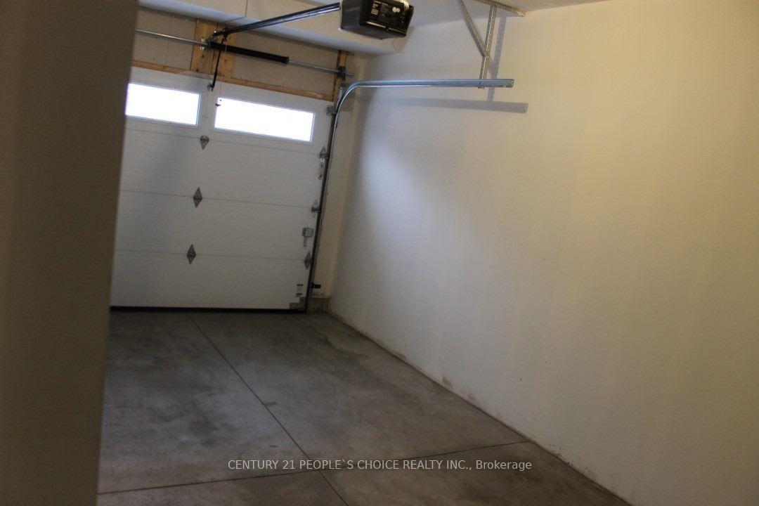 Photo 22 of Unit 27, 110 Fergus Avenue, Kitchener — HOMEH