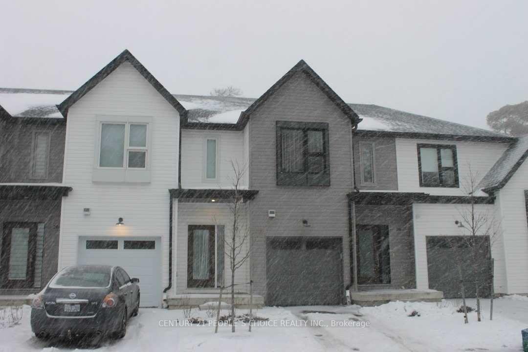 Photo 23 of Unit 27, 110 Fergus Avenue, Kitchener — HOMEH