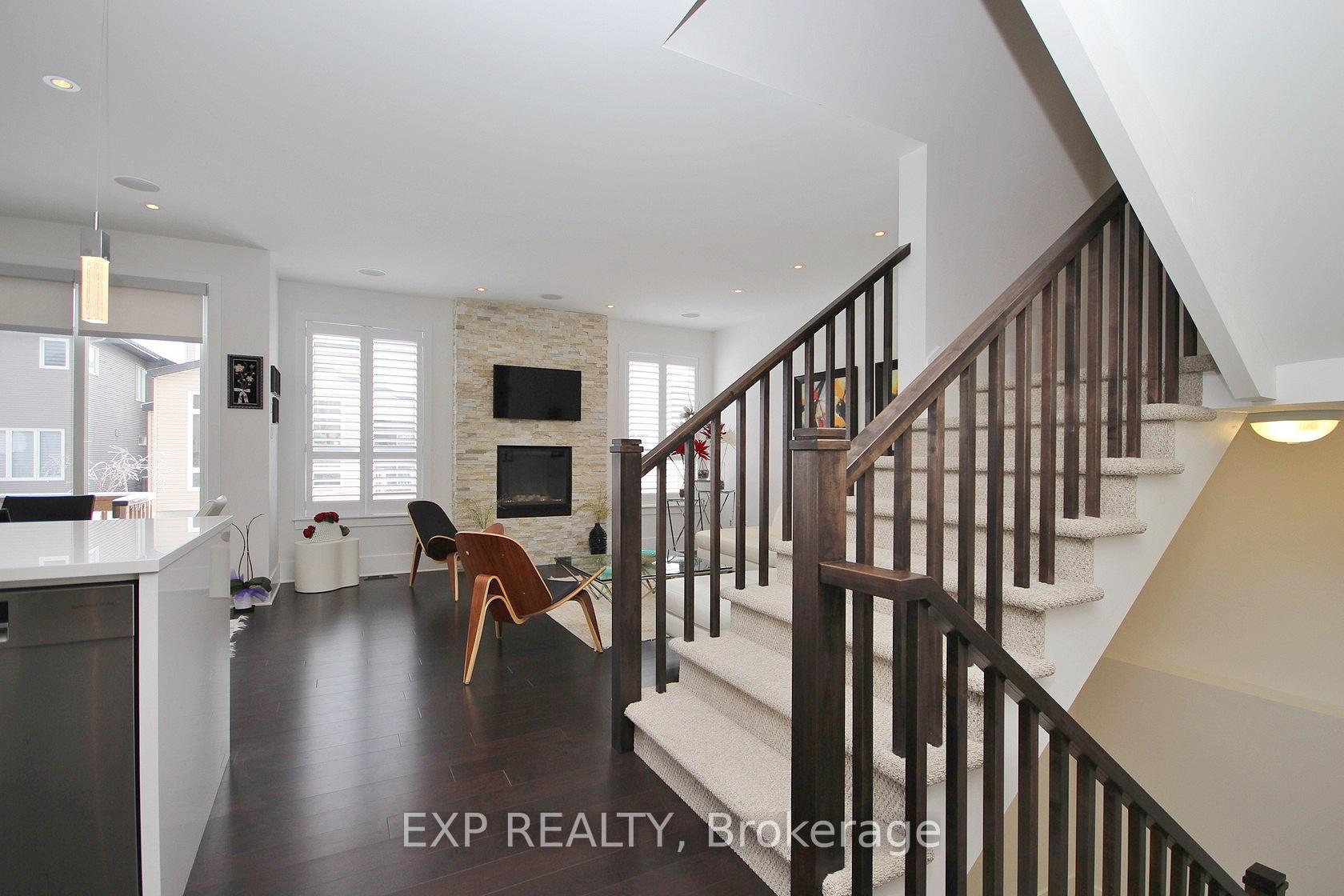 Photo 4 of 241 Balikun Heights, Ottawa, Kanata - Emerald Meadows/Trailwest — HOMEH
