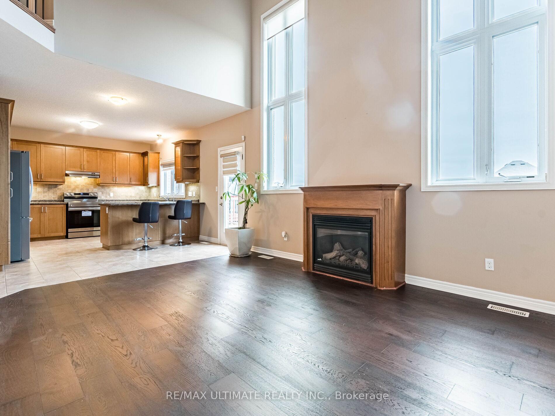 Photo 11 of 621 Thomas Slee Drive, Kitchener, Doon South — HOMEH