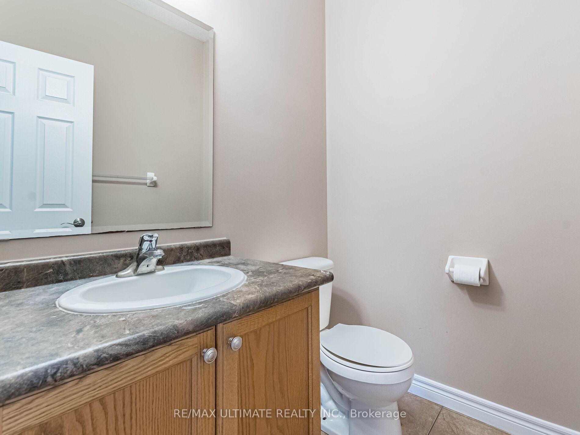 Photo 17 of 621 Thomas Slee Drive, Kitchener, Doon South — HOMEH