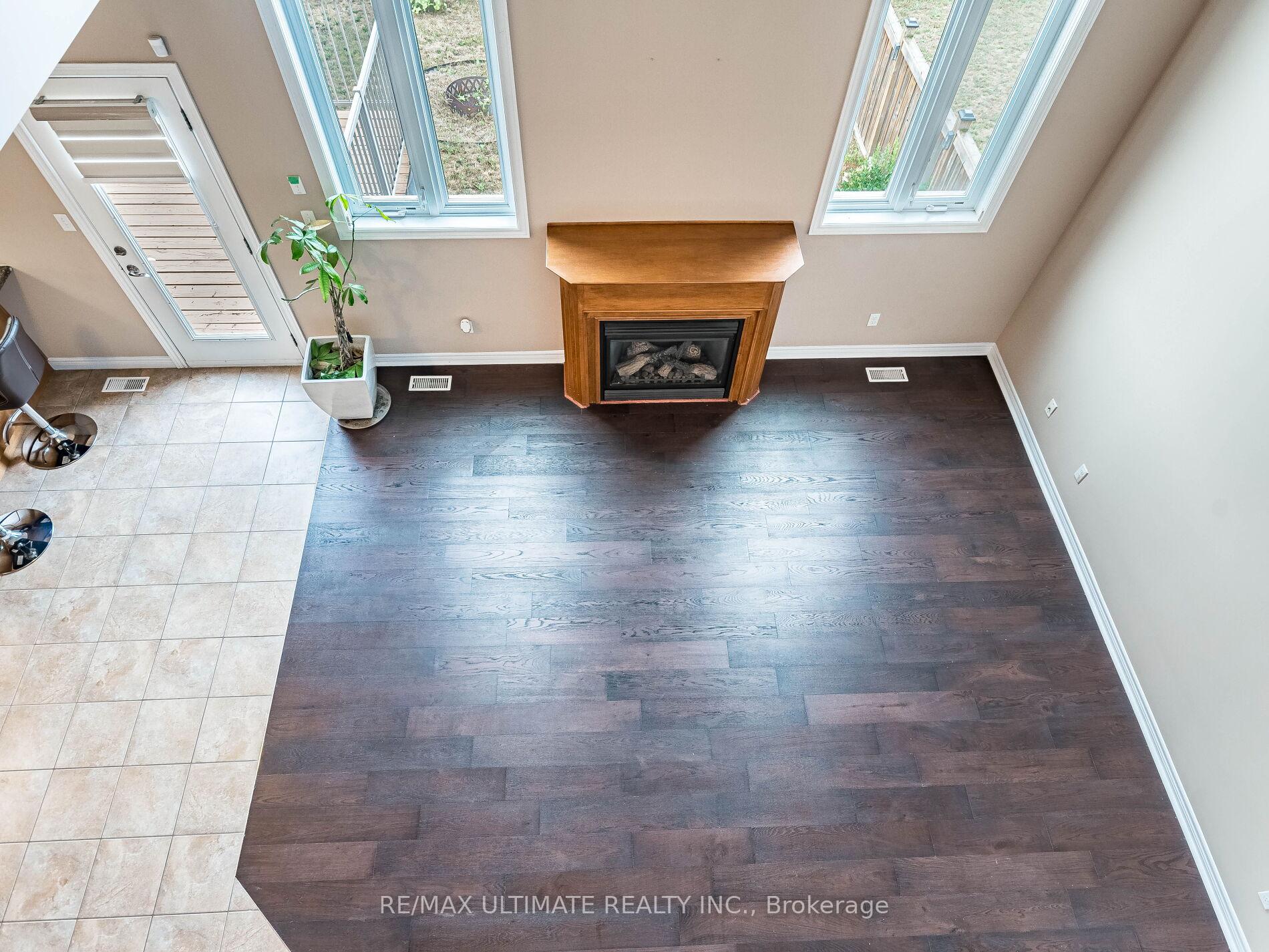 Photo 19 of 621 Thomas Slee Drive, Kitchener, Doon South — HOMEH