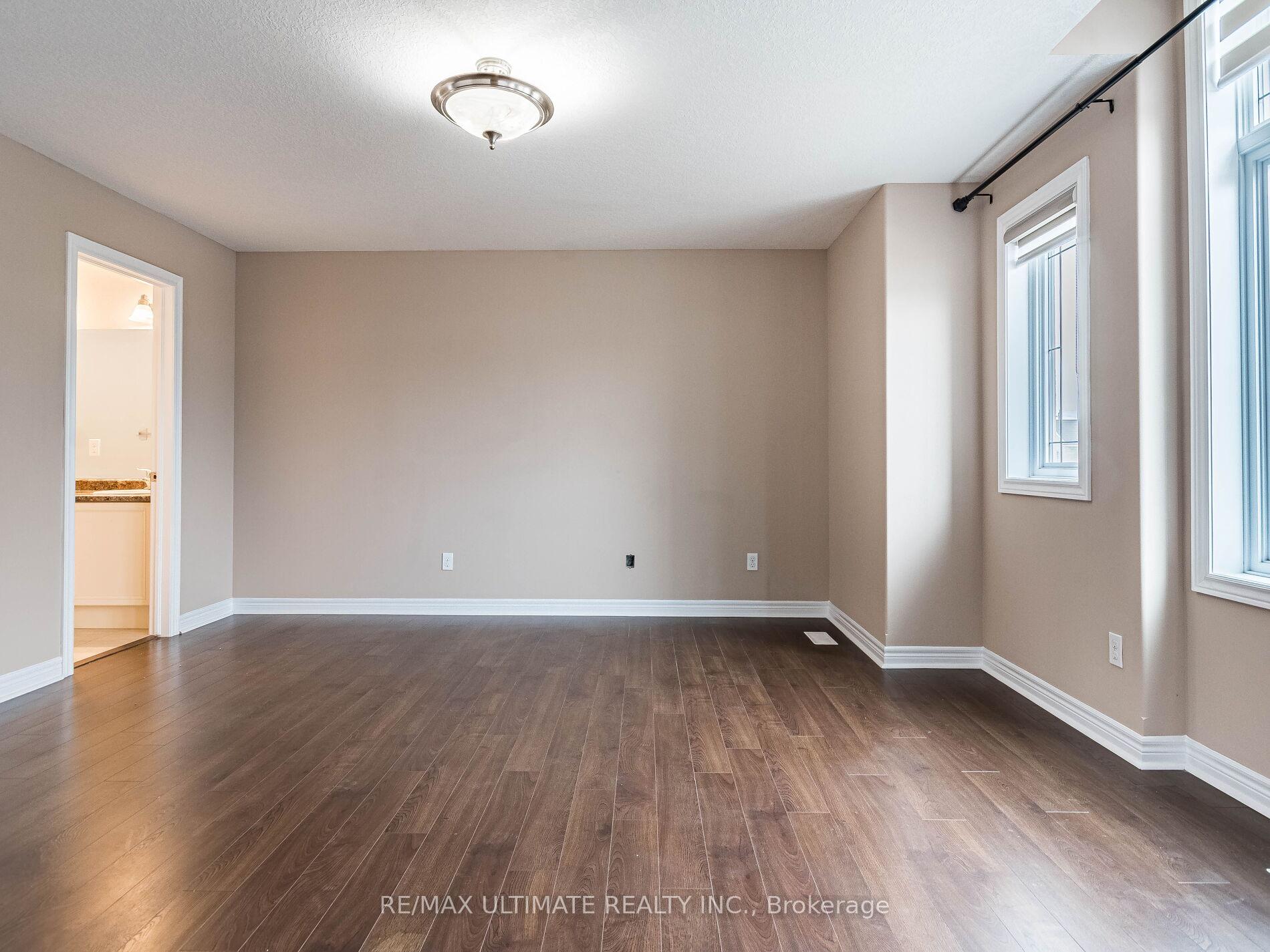 Photo 25 of 621 Thomas Slee Drive, Kitchener, Doon South — HOMEH