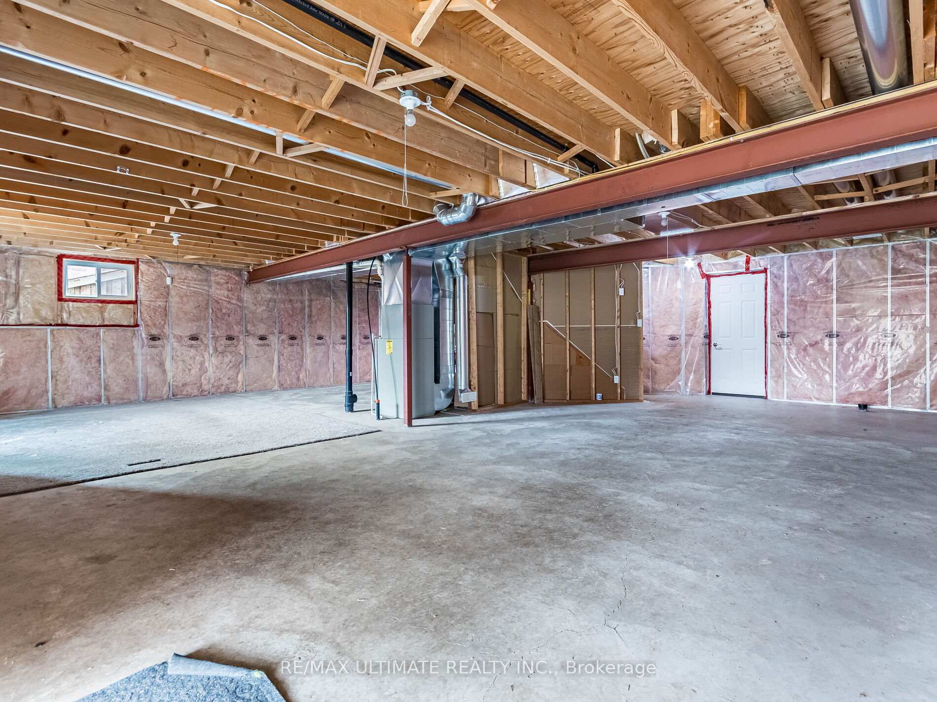 Photo 32 of 621 Thomas Slee Drive, Kitchener, Doon South — HOMEH